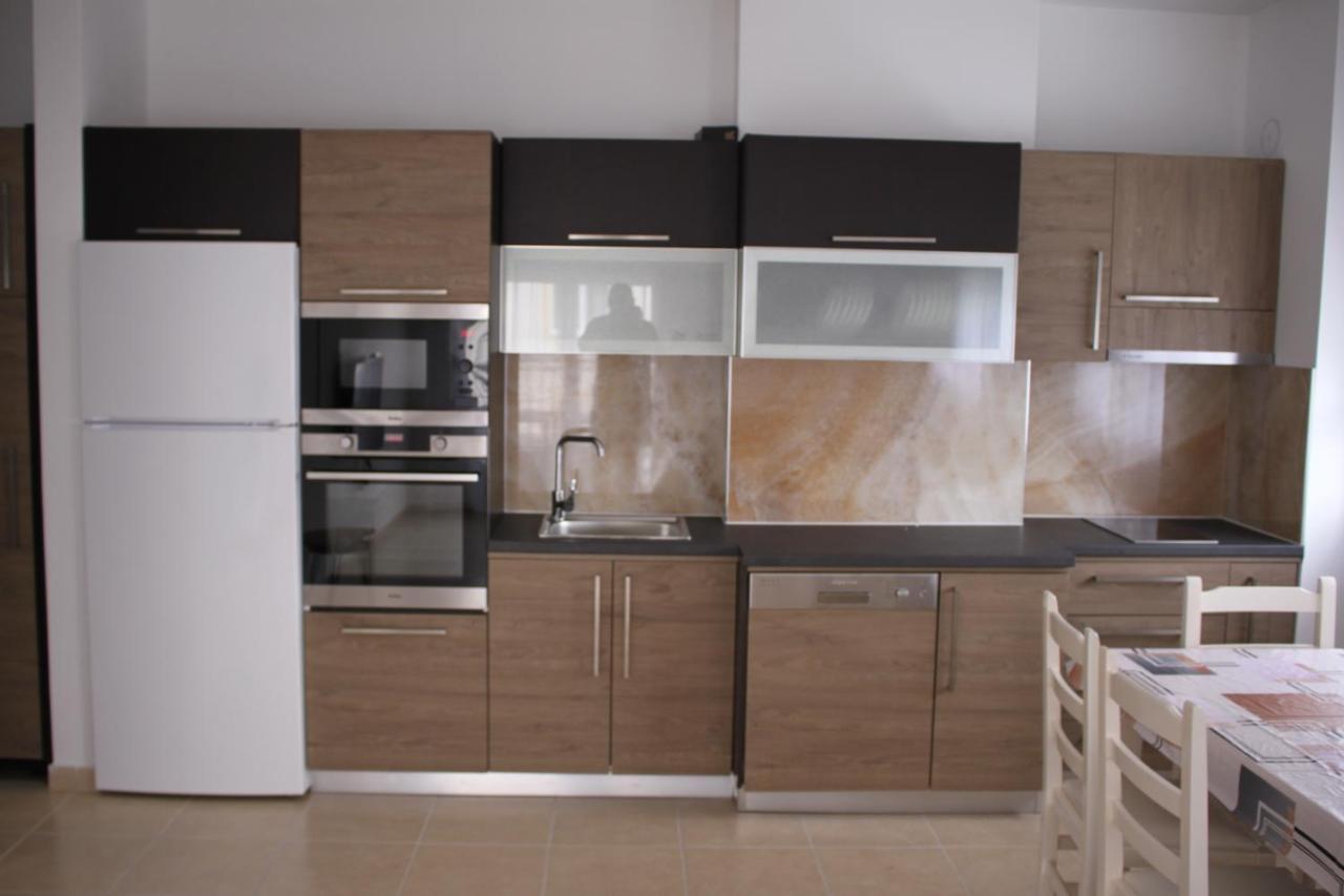 Everest Apartments Shëngjin Kültér fotó