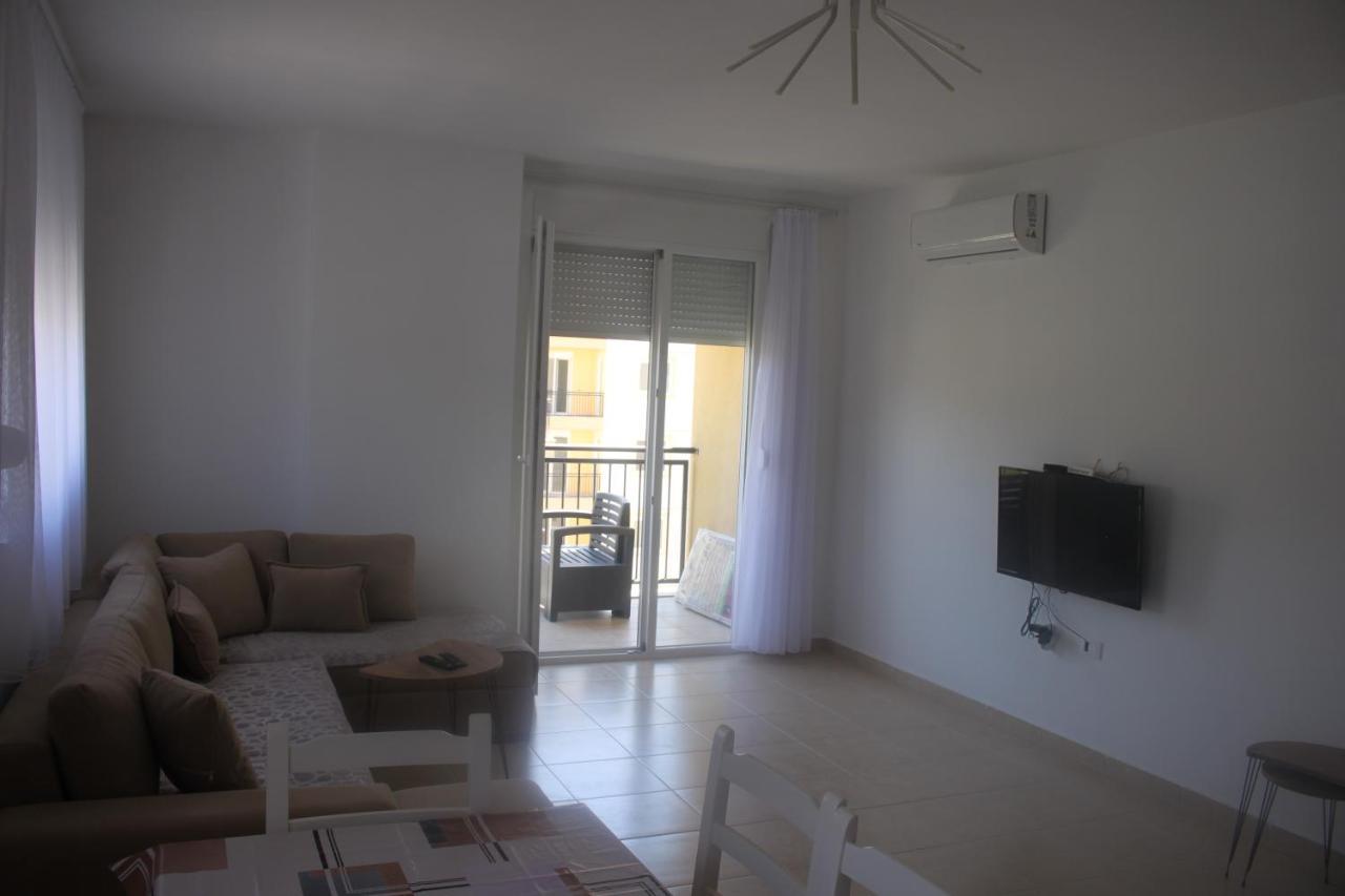 Everest Apartments Shëngjin Kültér fotó