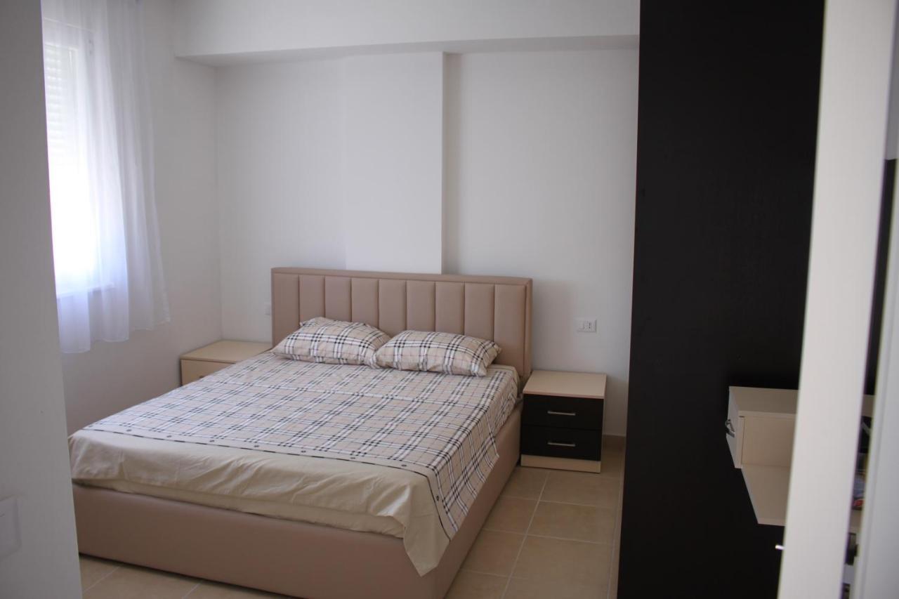 Everest Apartments Shëngjin Kültér fotó