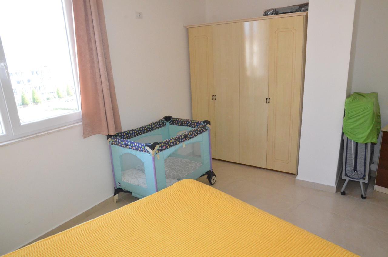 Everest Apartments Shëngjin Kültér fotó